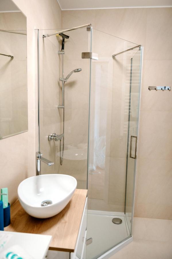 Golden Port Spa - Easy-Rent Apartments Dziwnow Exterior photo